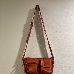 .FREE PEOPLE WADE SLINGS NWOT “TIGER LILY,” gorgeous orange color